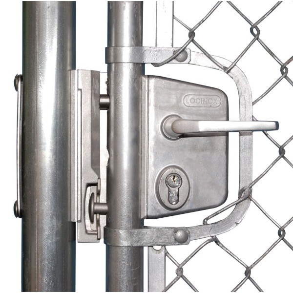 Chain link tension bar adaptor for standard gate locks
