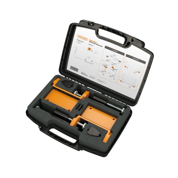 Clamp set for gate frame positioning