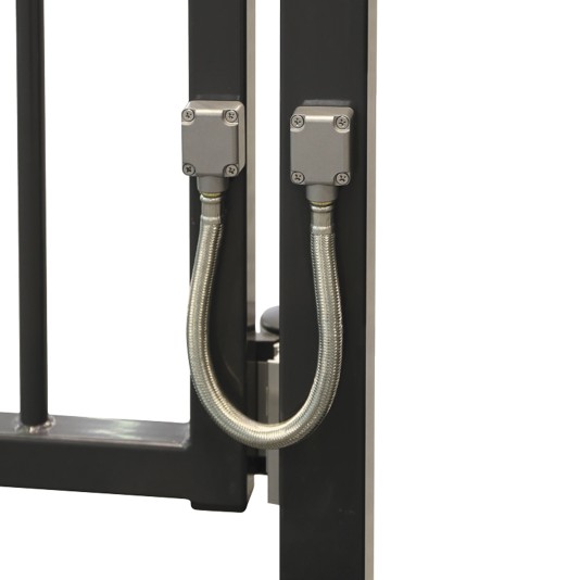 Reinforced stainless steel flex cable, 17-3/4" Long