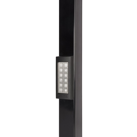 Strong, frost-free and watertight keypad in Silver