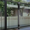 Motorized hinge & gate closer in one for pedestrian gates - Silver